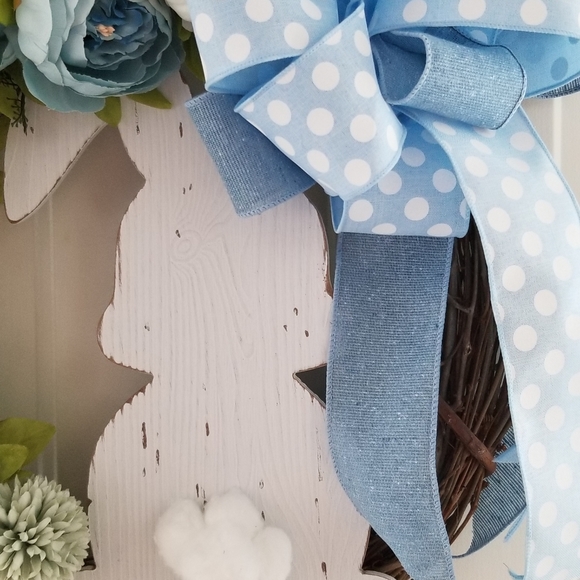 Spring/Easter Wreath - Picture 4 of 5